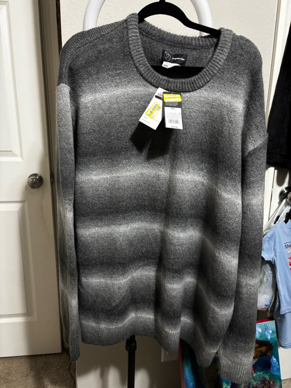 Original Use Men's Ombre Gray Crewneck Sweater